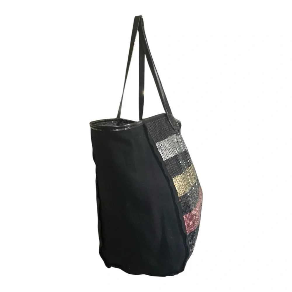 🖤 Victoria’s Secret‎ Sequin Stripe Tote Bag